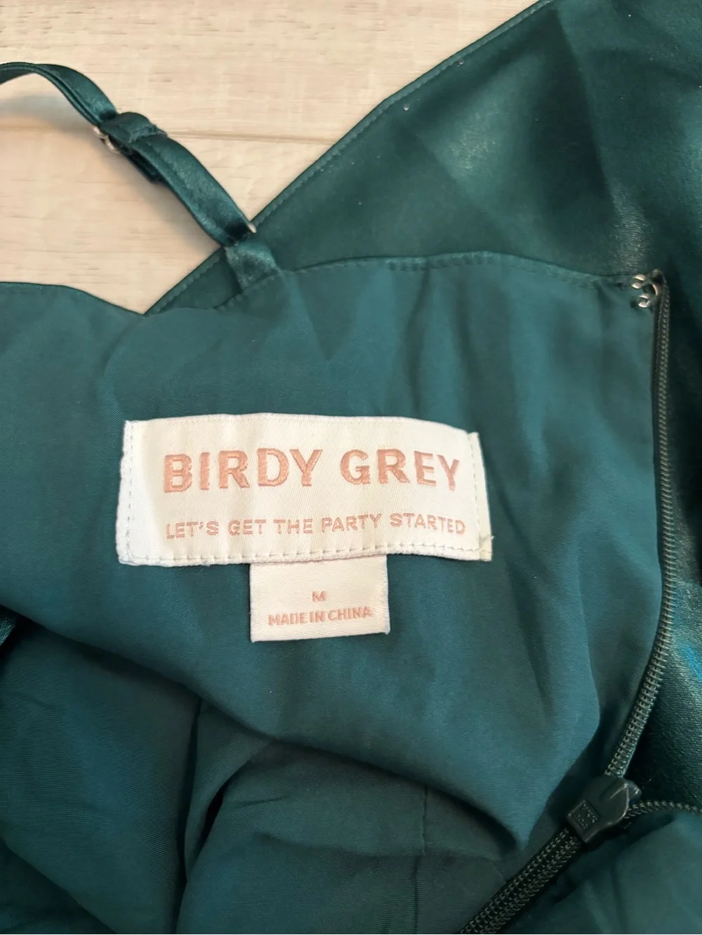 Birdy Grey Lydia Shiny Emerald Satin Bridesmaid Dress Slit NWT Medium - Picture 11 of 13